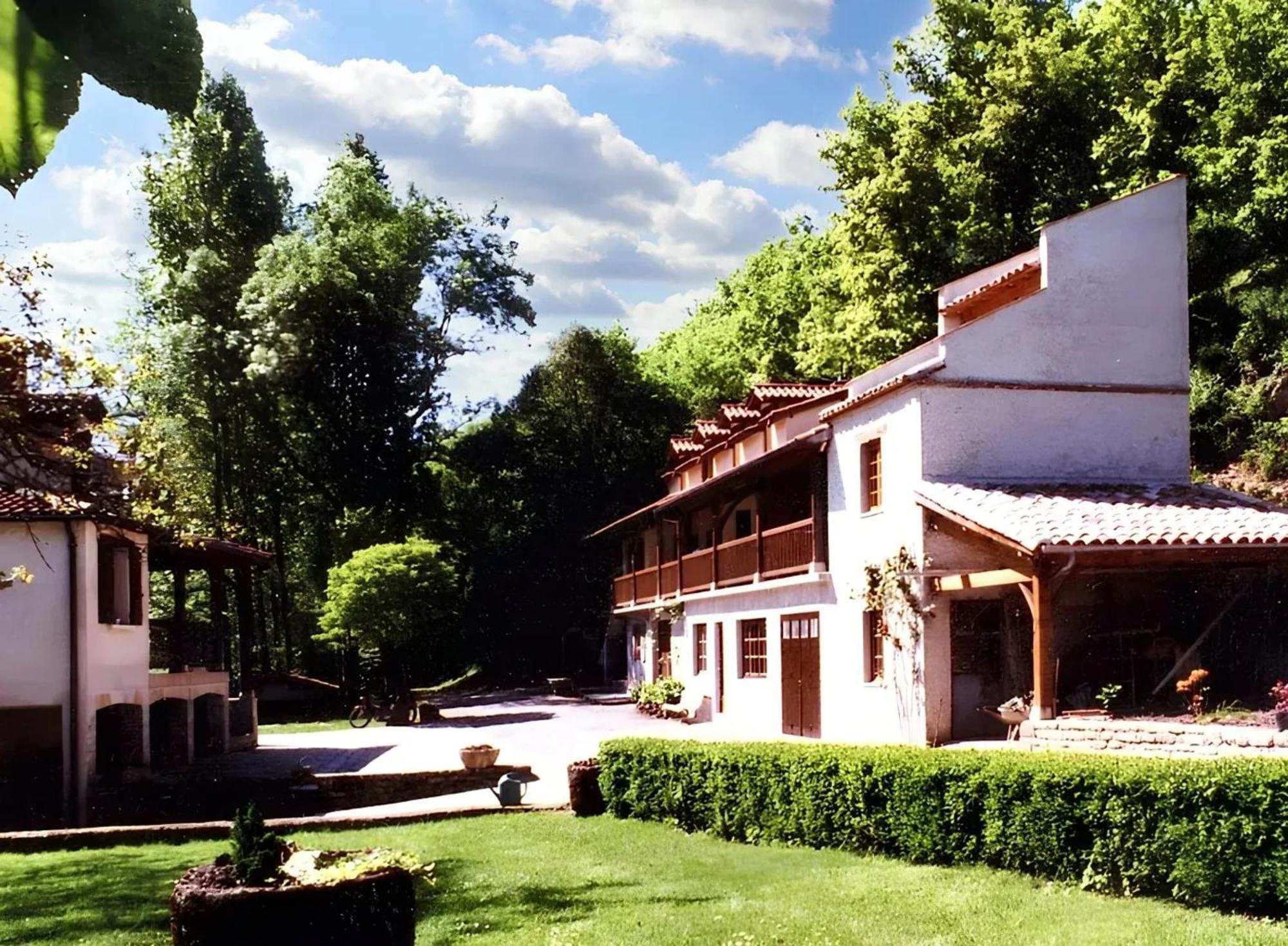 Villa Confortable A Milhars Avec Piscine Privee Экстерьер фото